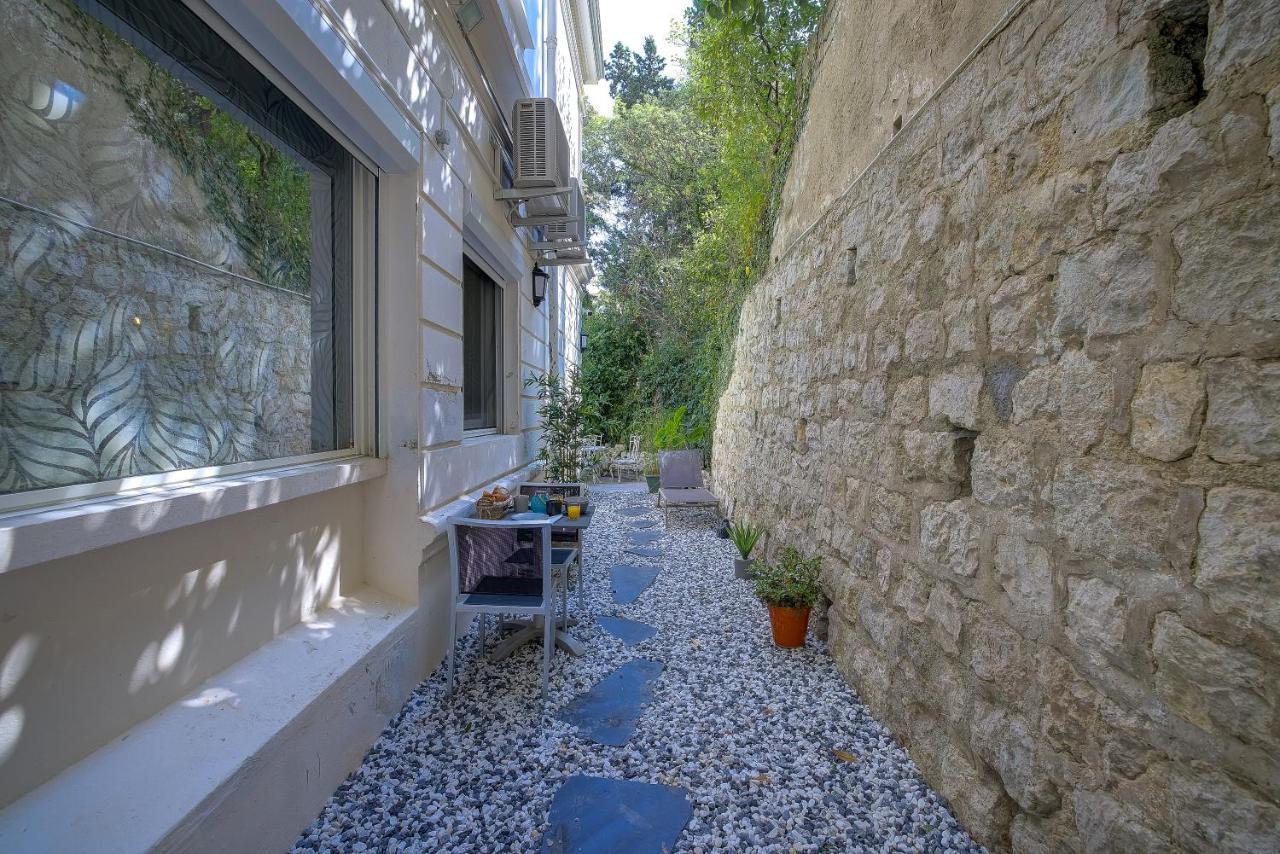 Jacuzzi, 3 Min, Bed & Breakfast