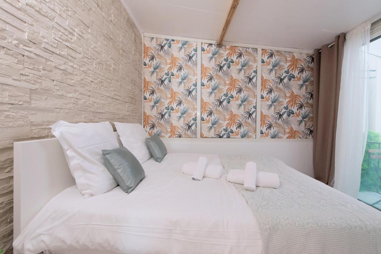 Grand Appartement- Le Port A/c Nice