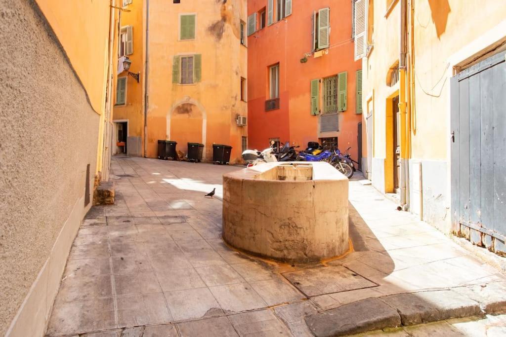 Apartment #49 Perfect Location Saleya Old Town 2mins To Sea Ac Nice