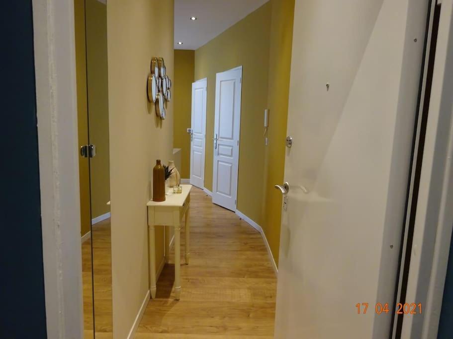 Apartment Stylish One Bedroom In Port *