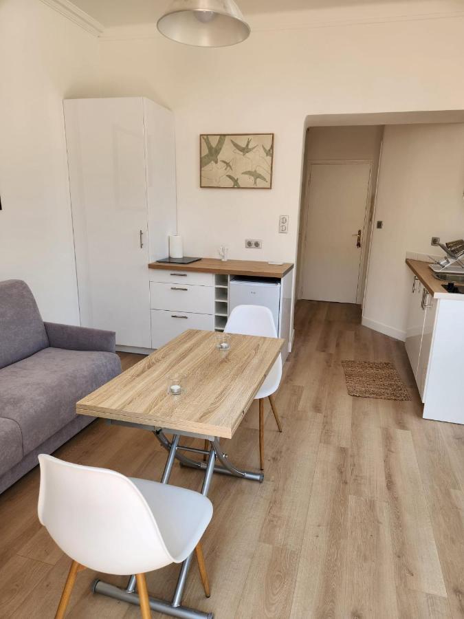 Amazing - Grande Terrasse - Coeur De - Wifi - Ac Appartement