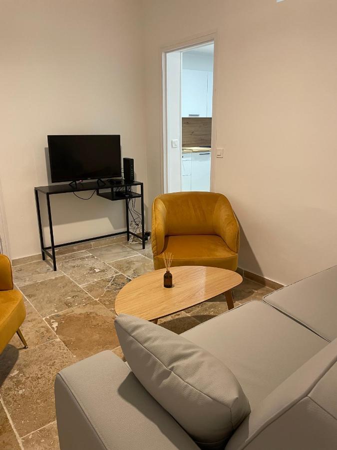 Apartment Vieux-nice 3 Pieces Confortable Et Calme Nice