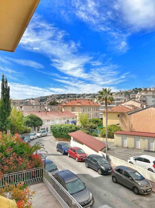 Apartment Le Yannick : Wifi/tramway/lumineux/calme Nice
