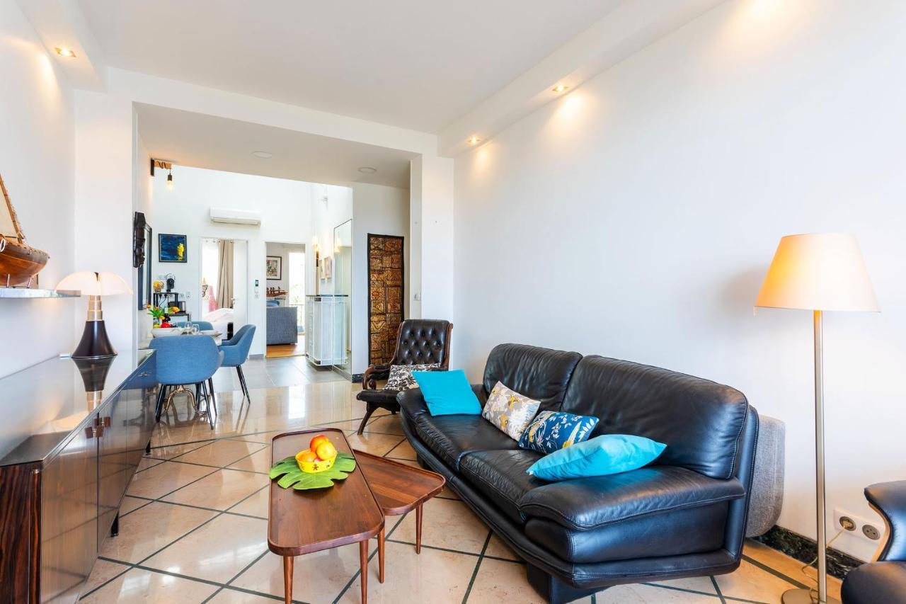 Le France Ap4350 By Riviera Homes *