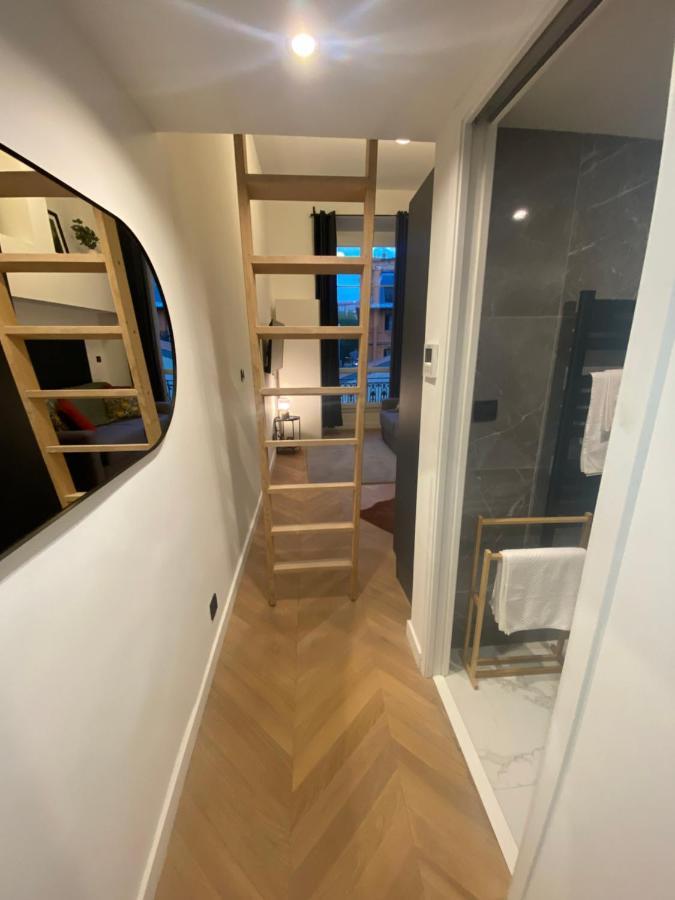 105 B - Tres Beau Studio Avec Mezzanine Refait A Neuf Hyper Centre/ac Apartment