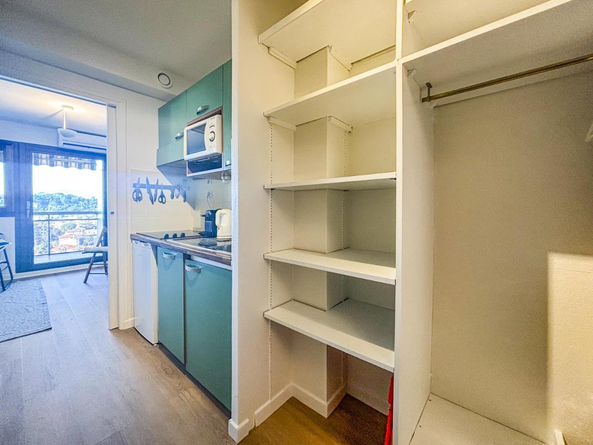 Apartment Le Baccarat - Wifi, Ac, Vue Mer, 4 Pers Nice