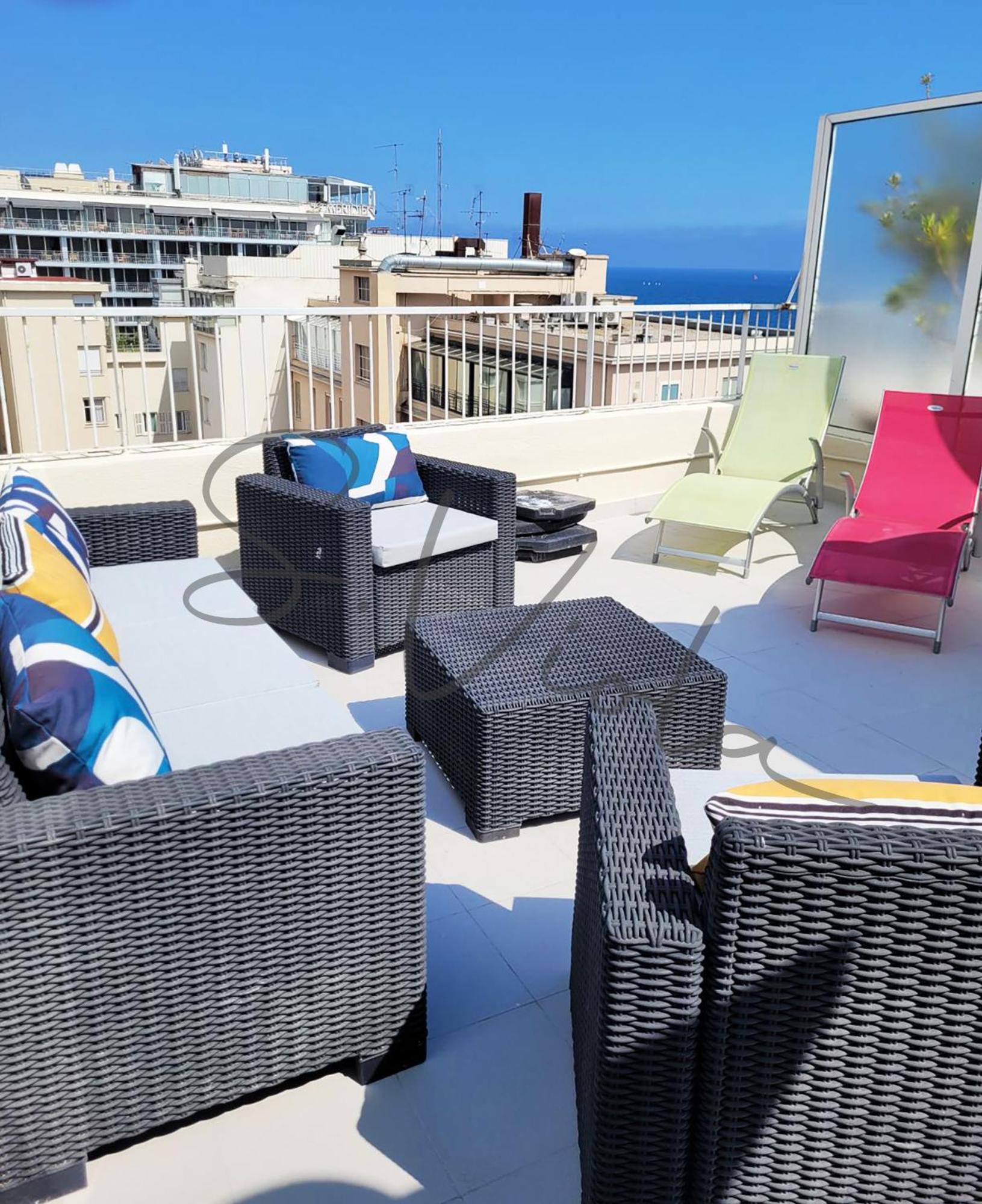 Royal Lux -last Floor, View Apartment *