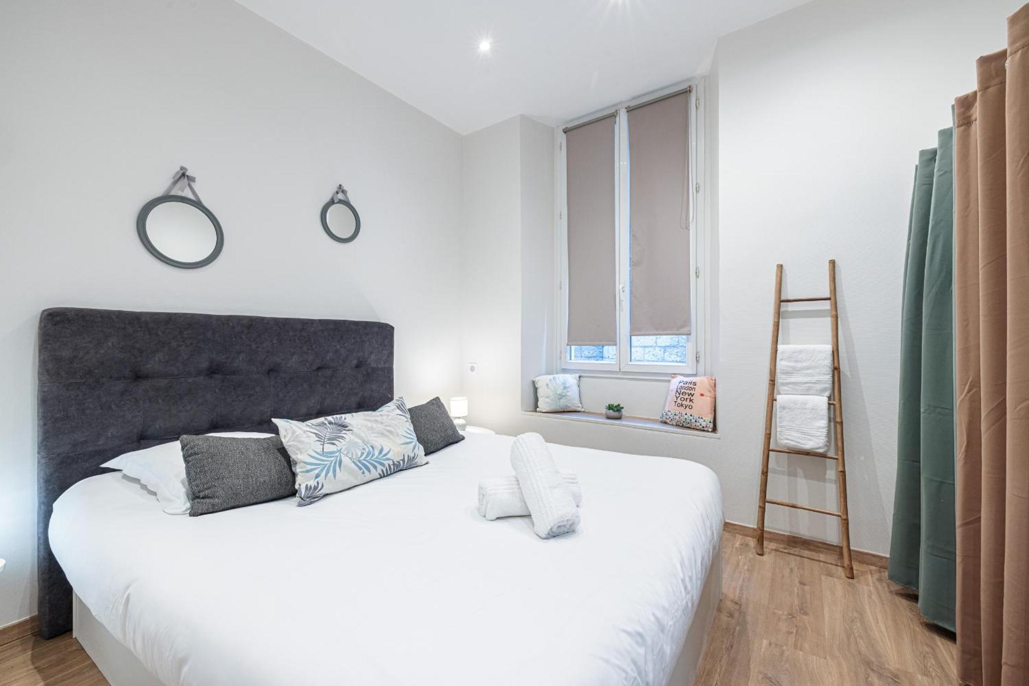 Charming 1 Bdr Old Town Apartment
