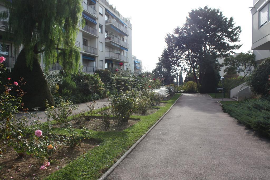 Le Baie Des Anges Apartment