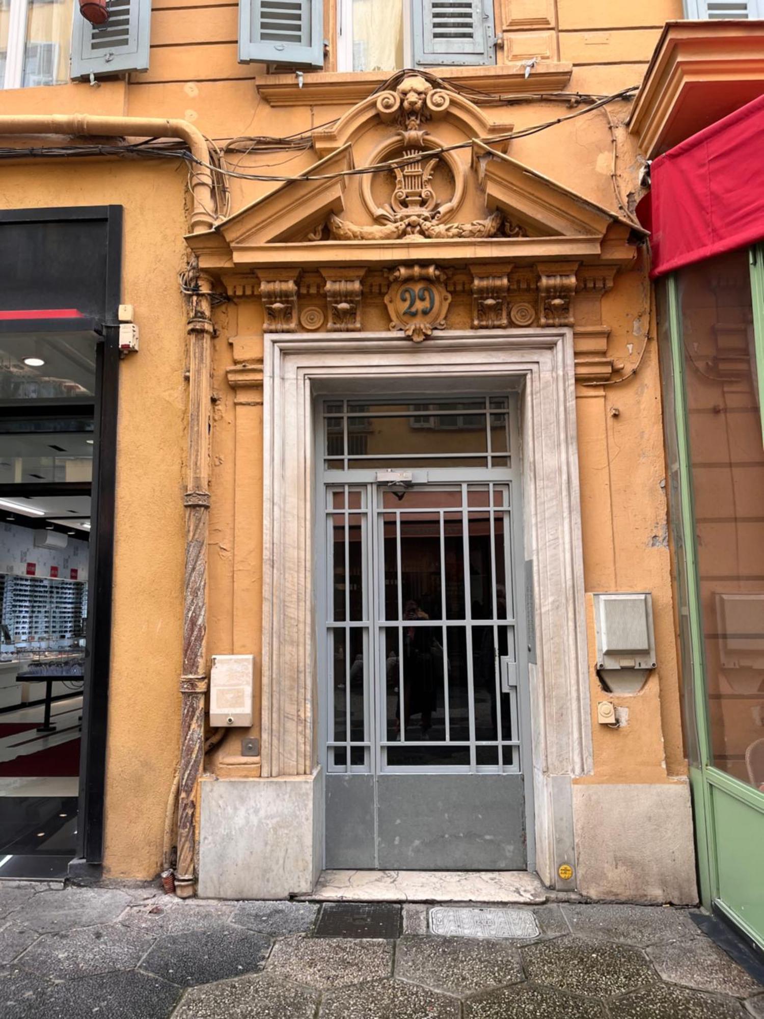 2 Pieces Hyper Centre Proche Apartment