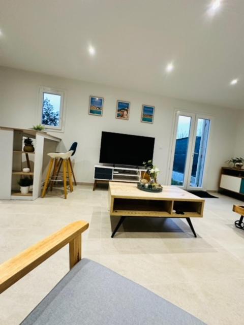 Apartment Joli Dans Nicoise Sur Les Collines *