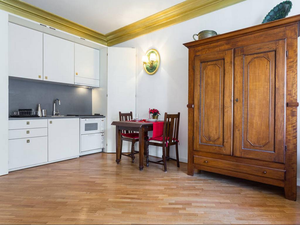 Apartment Imperial Res. Negresco Five Stars House *