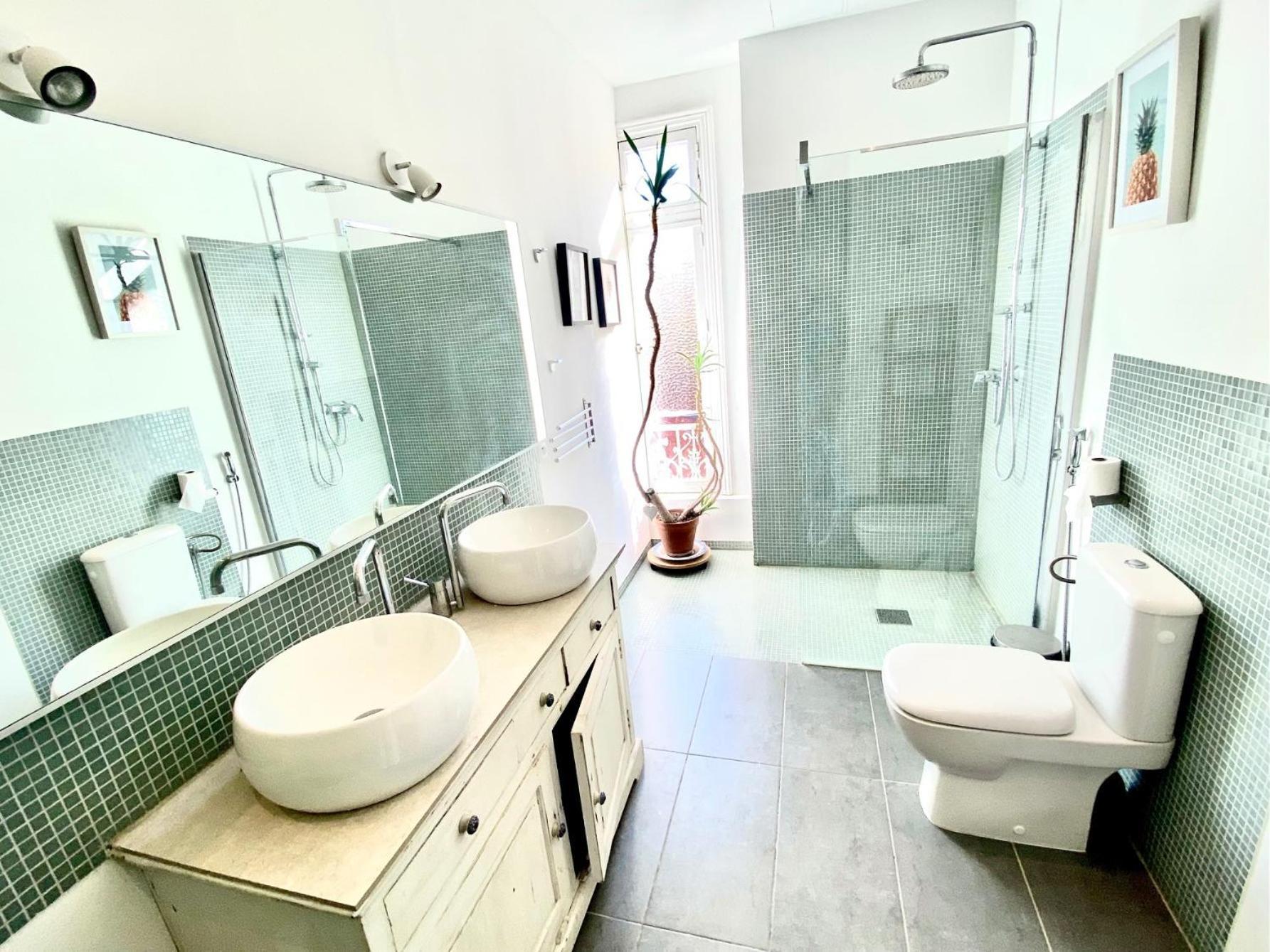 Apartment Riviera - Duplex Du Vieux Port - 4 Pieces A C - Old Port Cote D'azur