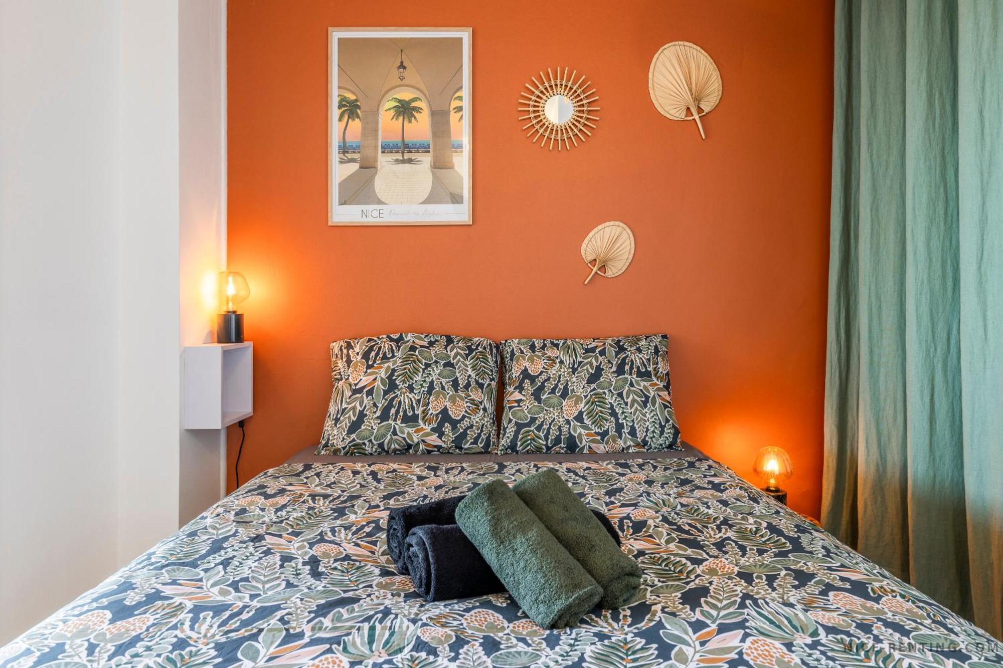 Renting - Carnot - Escape To The French Riviera Terrace With Sea View *