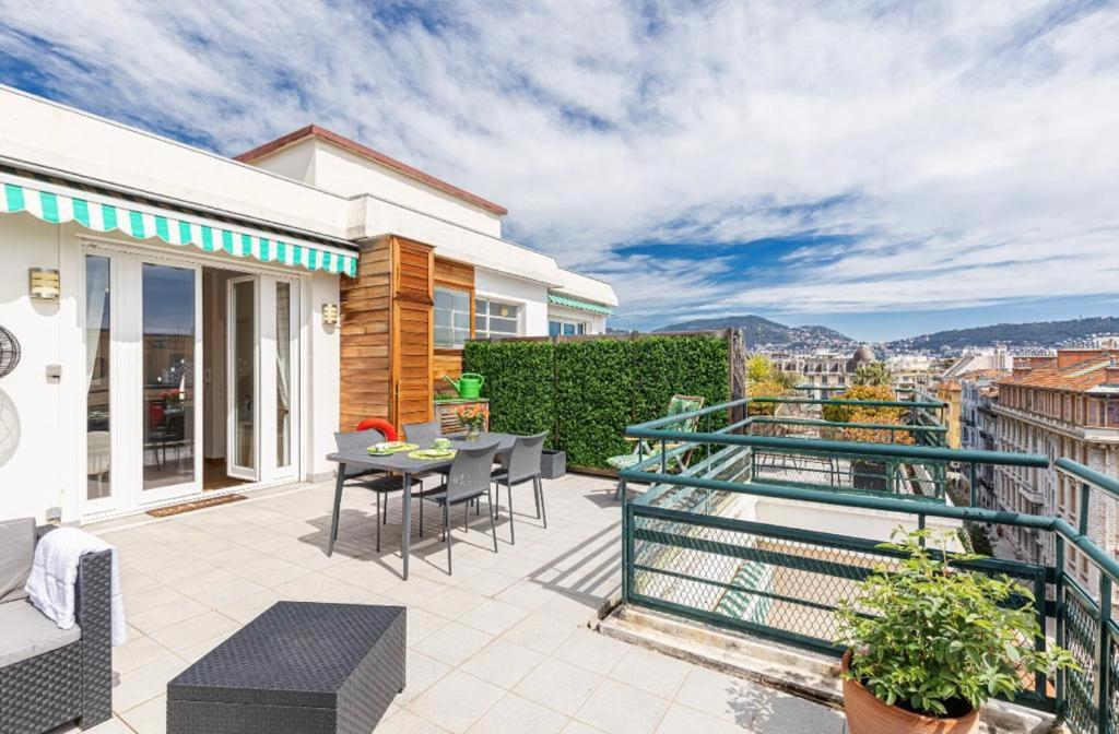 Apartment Deux Pieces Terrasse Sous Les Etoiles Nice