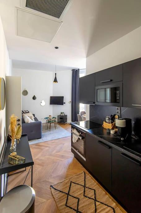 Apartment Elegant T2 Renove 4 Pers, Centre Nice, Climatise *