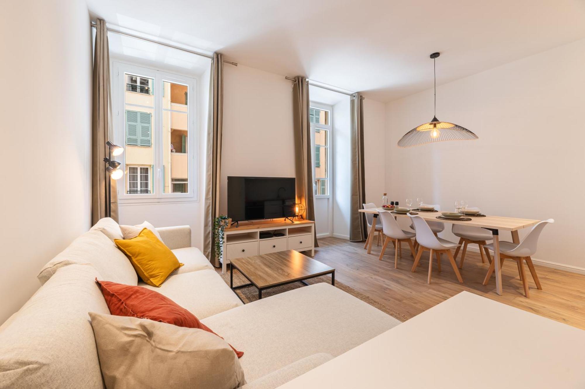 Apartment Magnifique 2p Avec Vue Sur Le Port De *