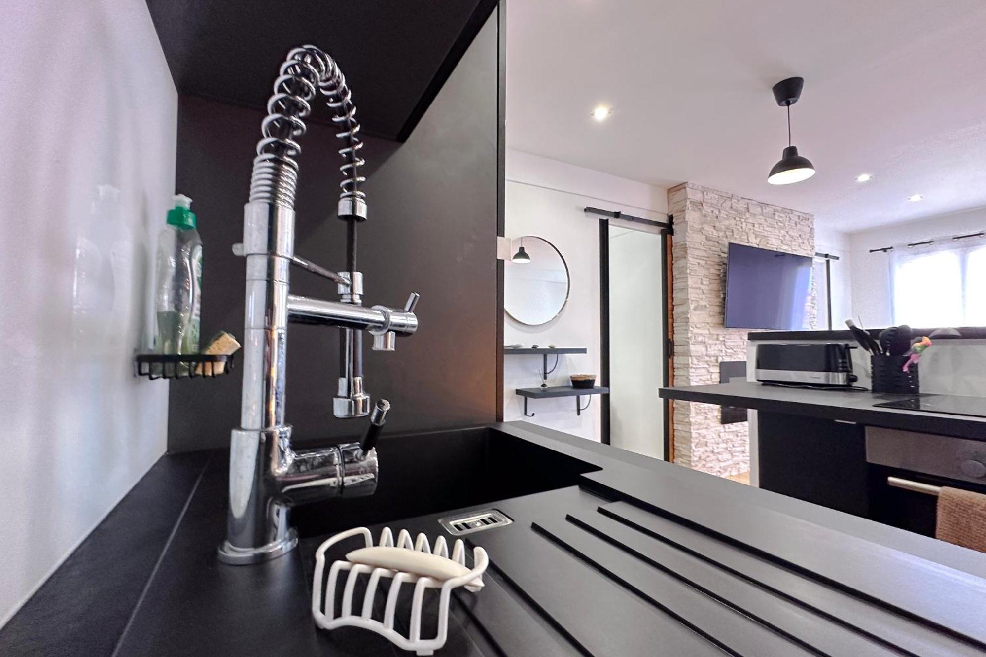 Apartment Bellet - Rooftop, Jacuzzi Et Vue Imprenable Sur Et