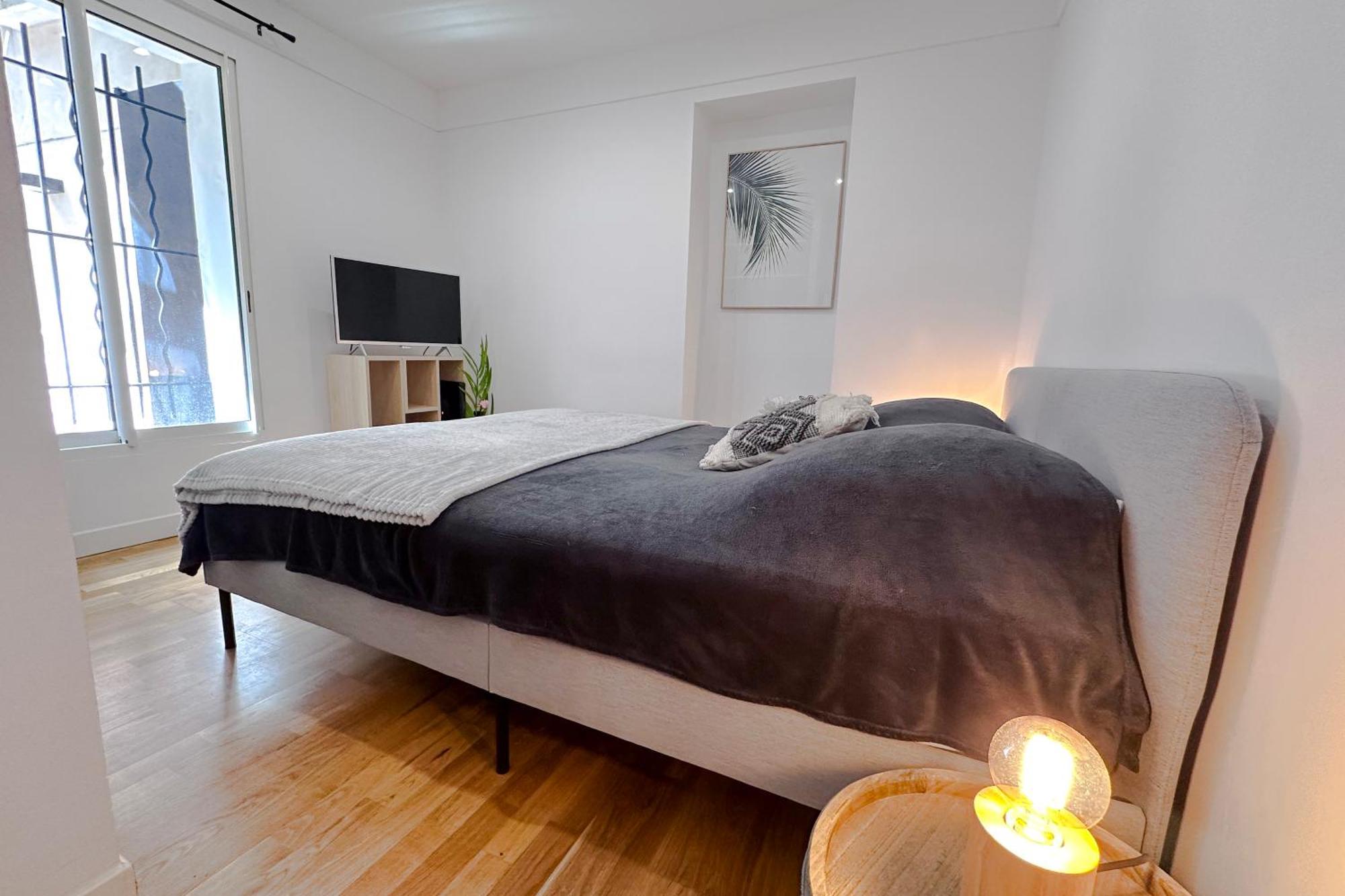 Apartment Bellet - Rooftop, Jacuzzi Et Vue Imprenable Sur Et *
