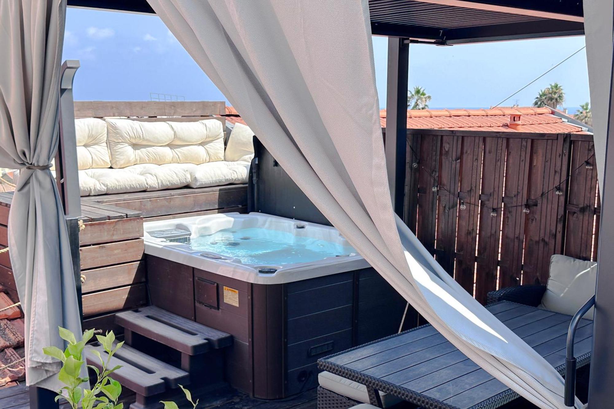 Apartment Bellet - Rooftop, Jacuzzi Et Vue Imprenable Sur Et *