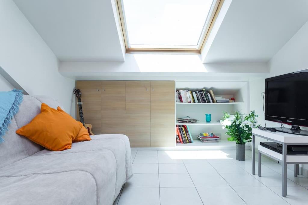 Port 1 - Spacious And Central W Ac On The Port Apartment Nice