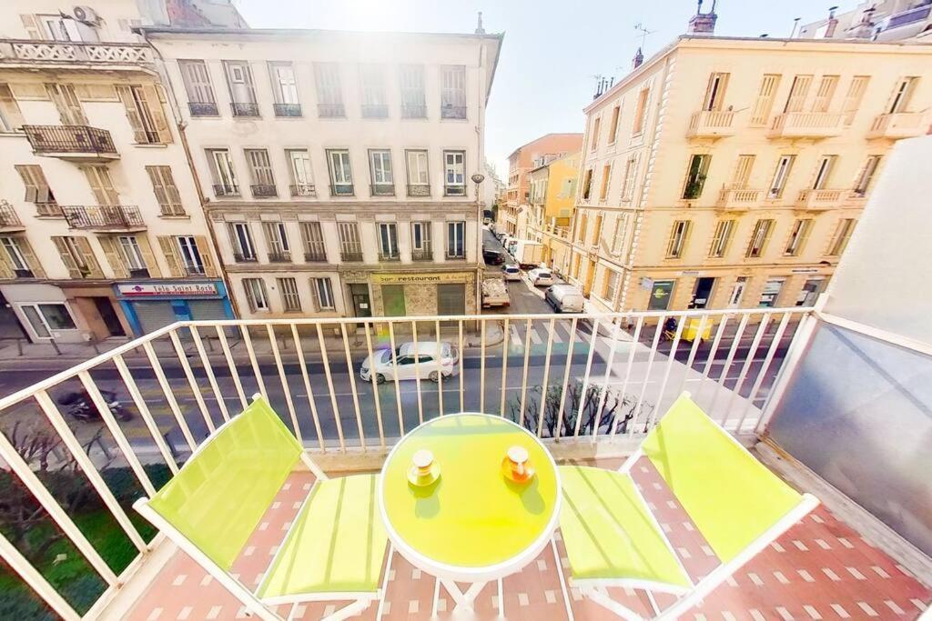Avec Balcon Et Parking Prive Apartment *