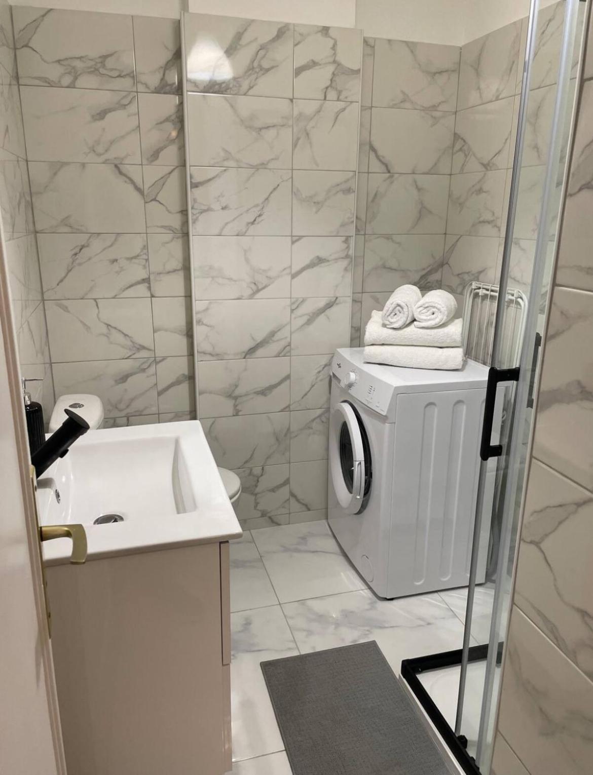 50 M De La - Centre - Proche Apartment Nice