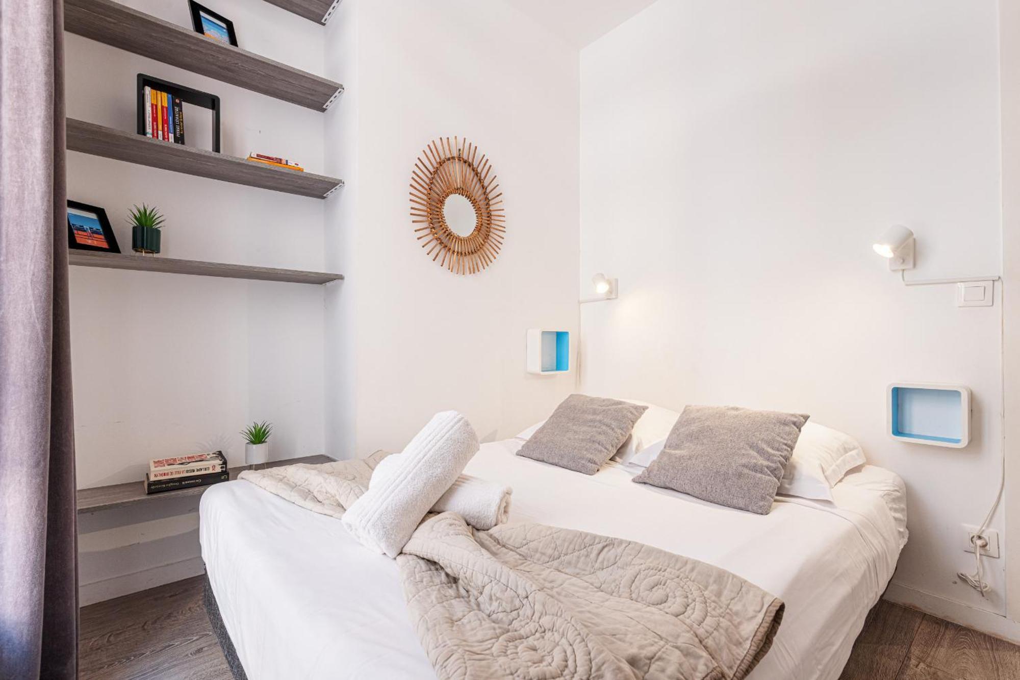 Apartment Large Terrace 1 Bdr Near Garibaldi Square Nice
