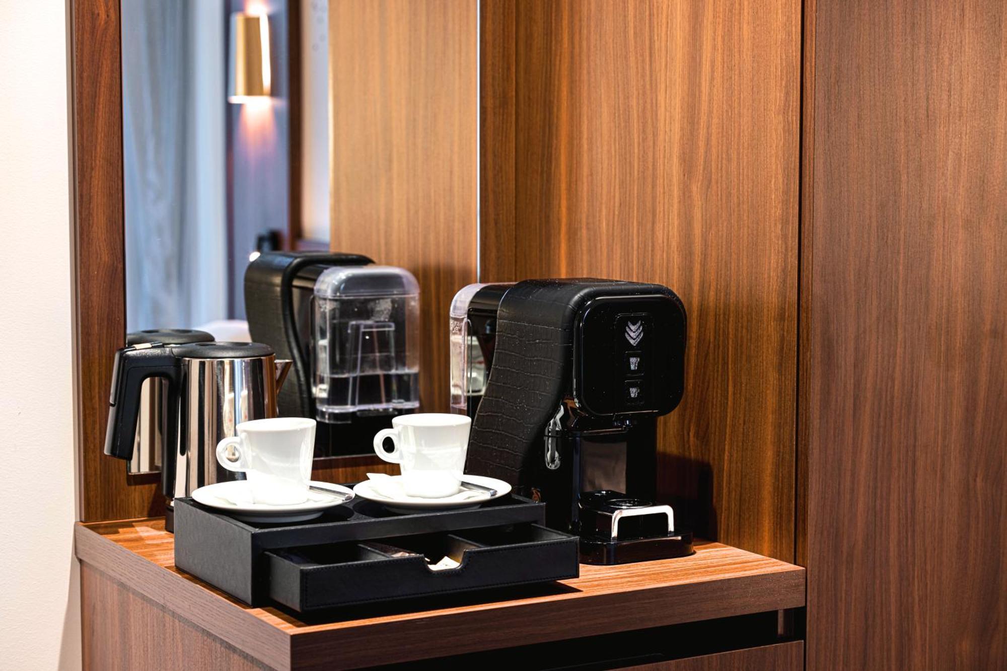 Apollinaire Hotel