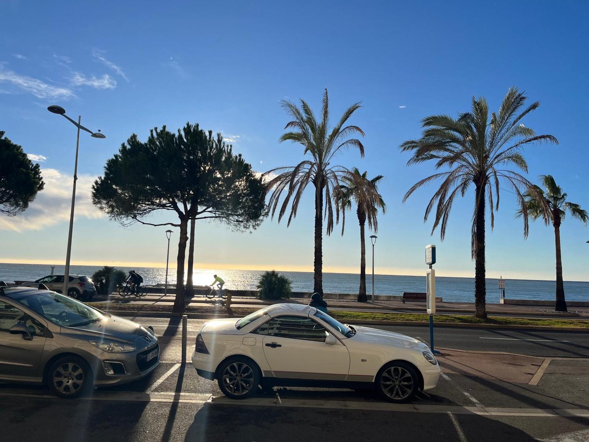 Seaside Pool And Tennis Apartment Nice