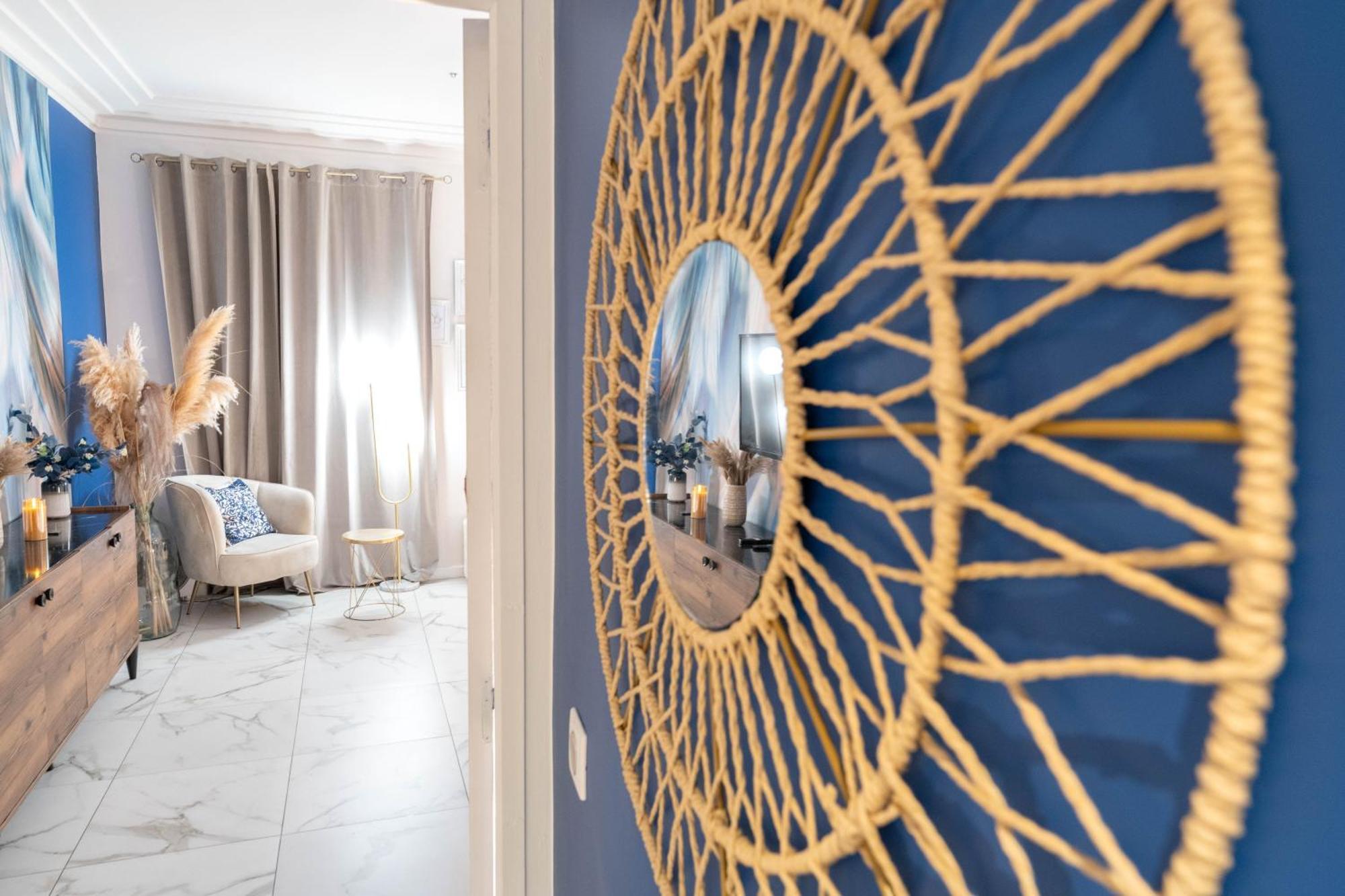 Loveroom Jacuzzi Passion * Nice