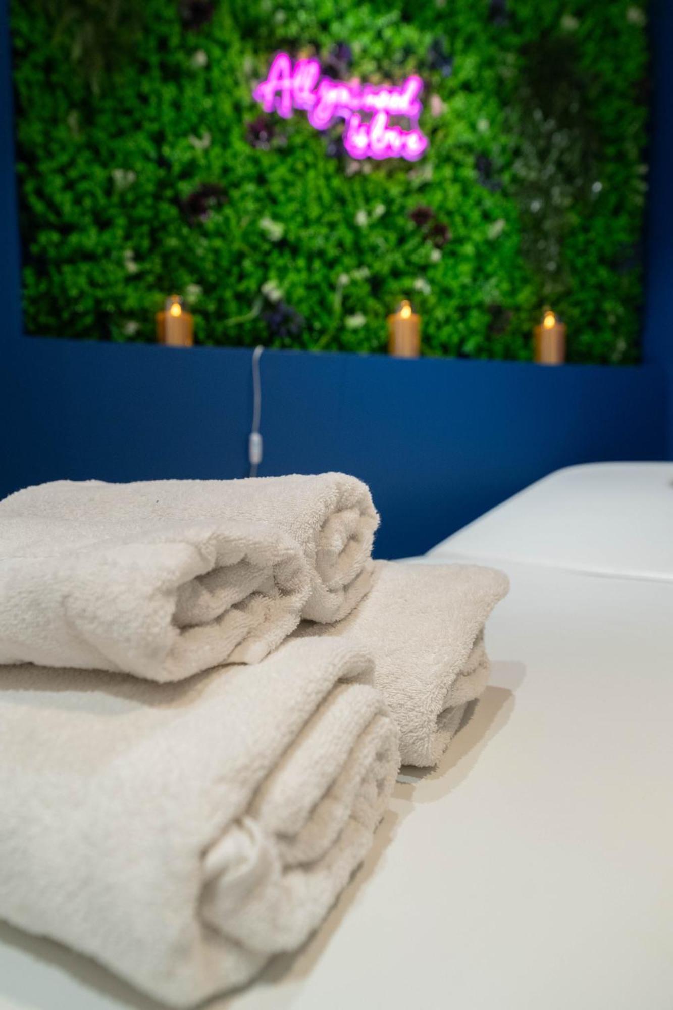 Loveroom Jacuzzi Passion Hotel Nice