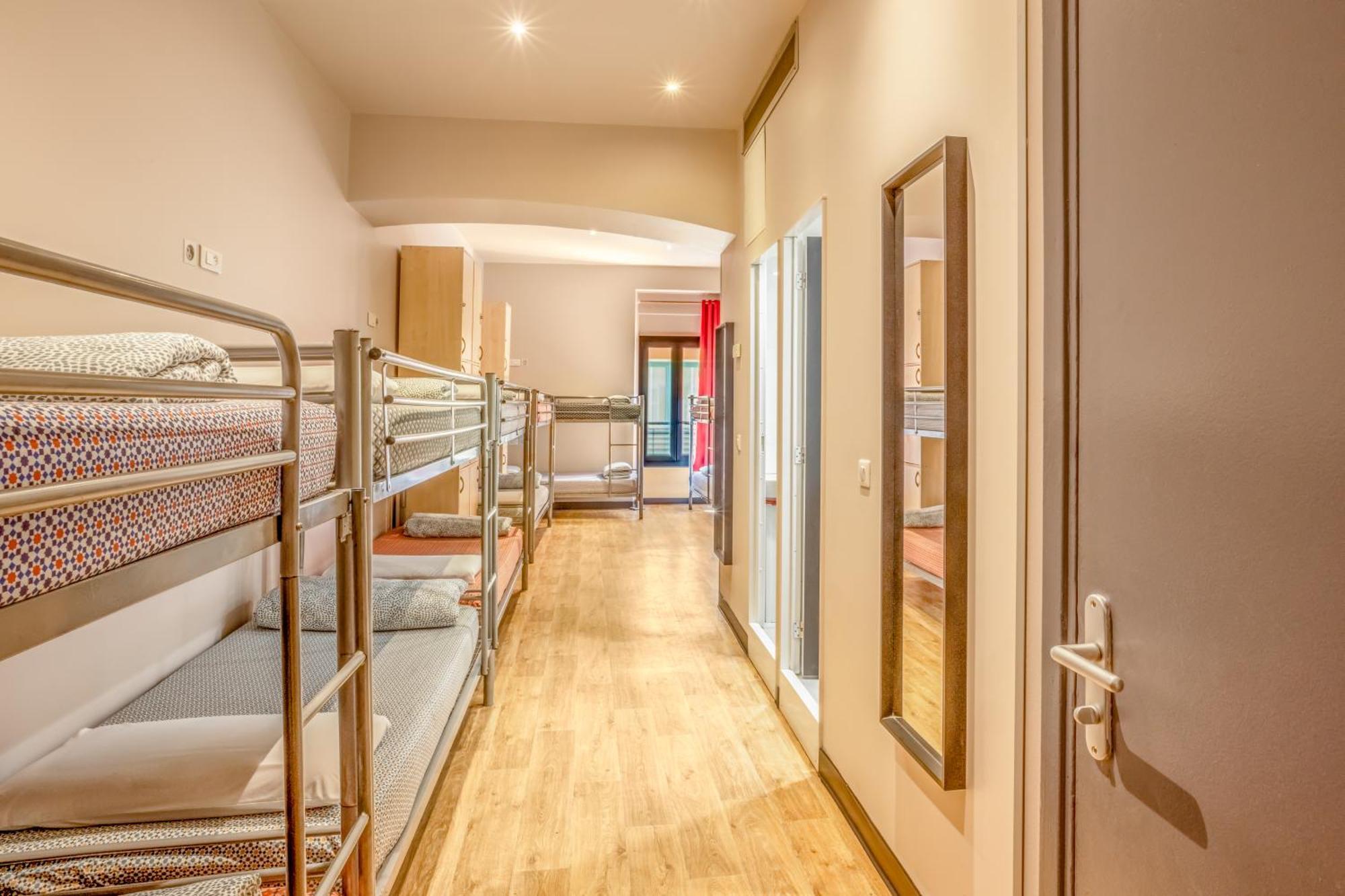 Hostel Saint Exupery