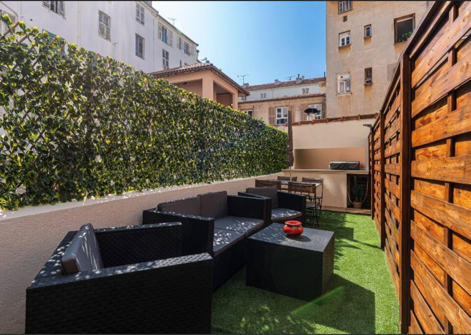 Loft Place Massena Avec Terrasse Apartamento