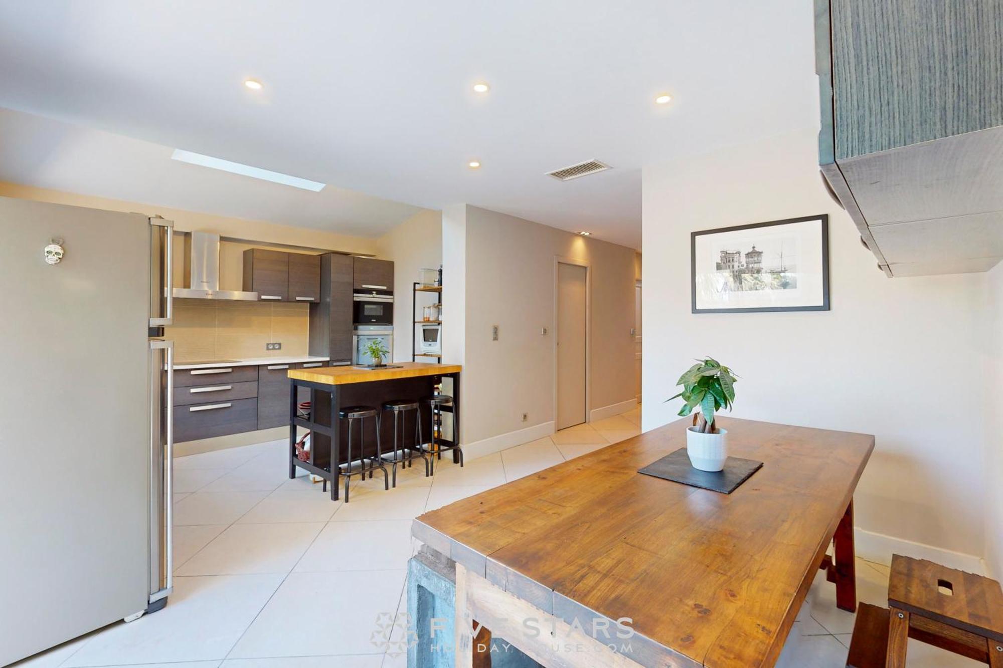 La Roche Aux Mouettes Fshh *