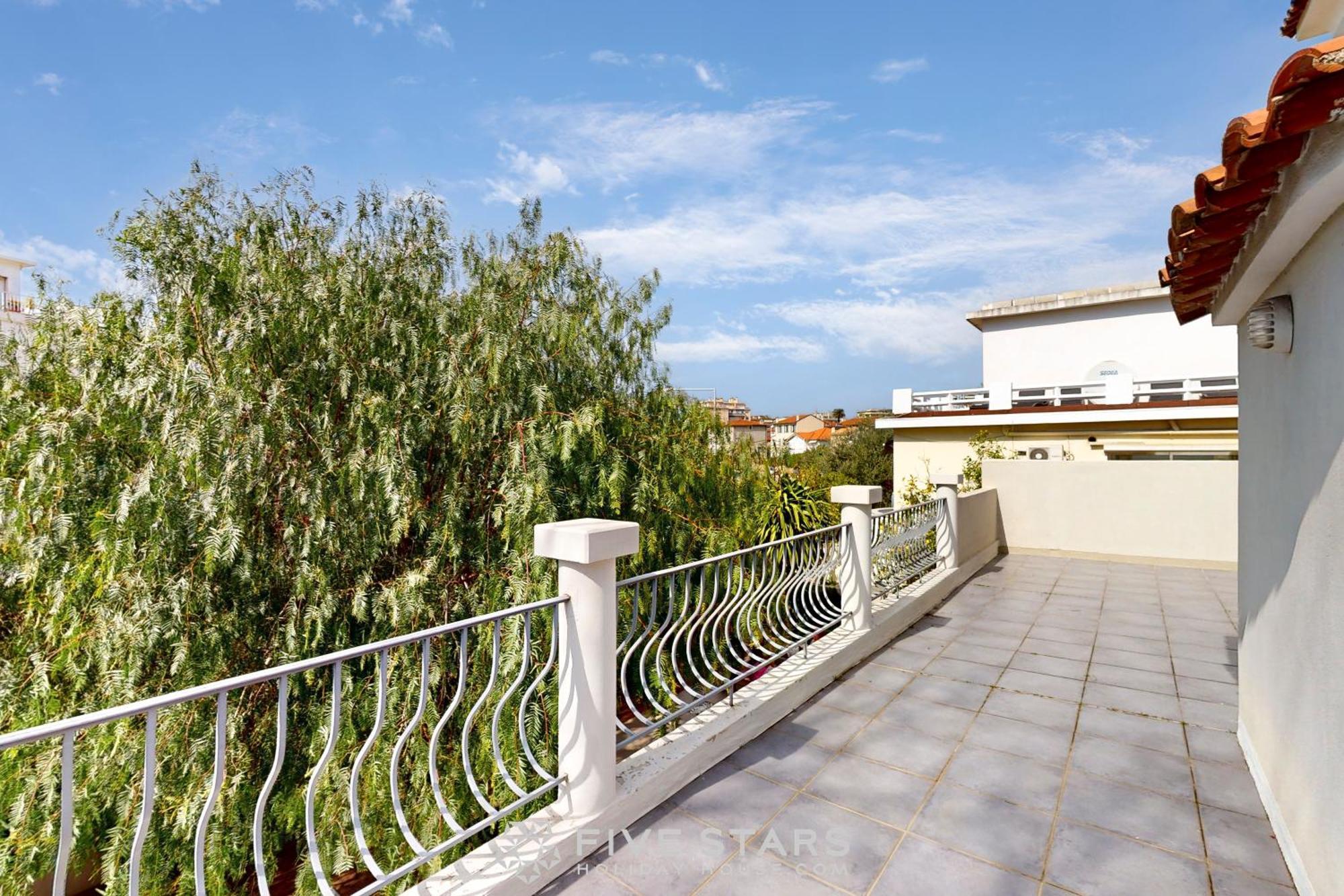 La Roche Aux Mouettes Fshh Villa *