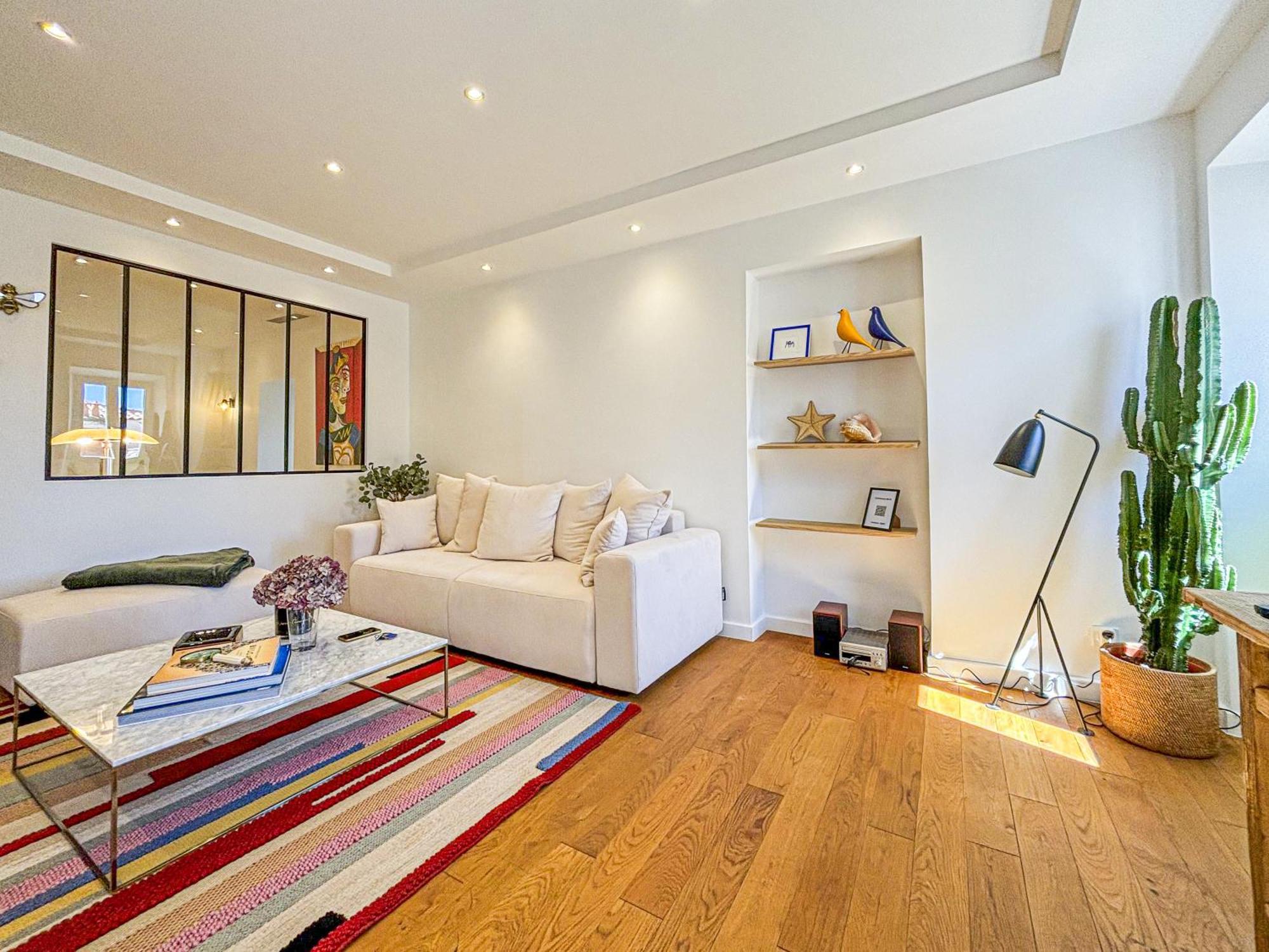 Cours Saleya - Wifi, Ac, 2pers, Apercu Mer Nice