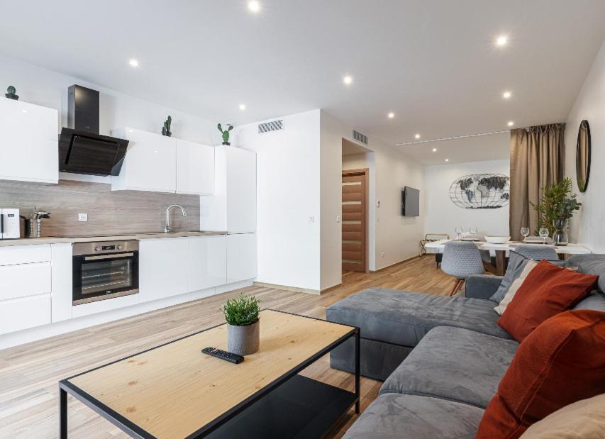 Loft A Deux Pas De La Avec Terrasse N2 *