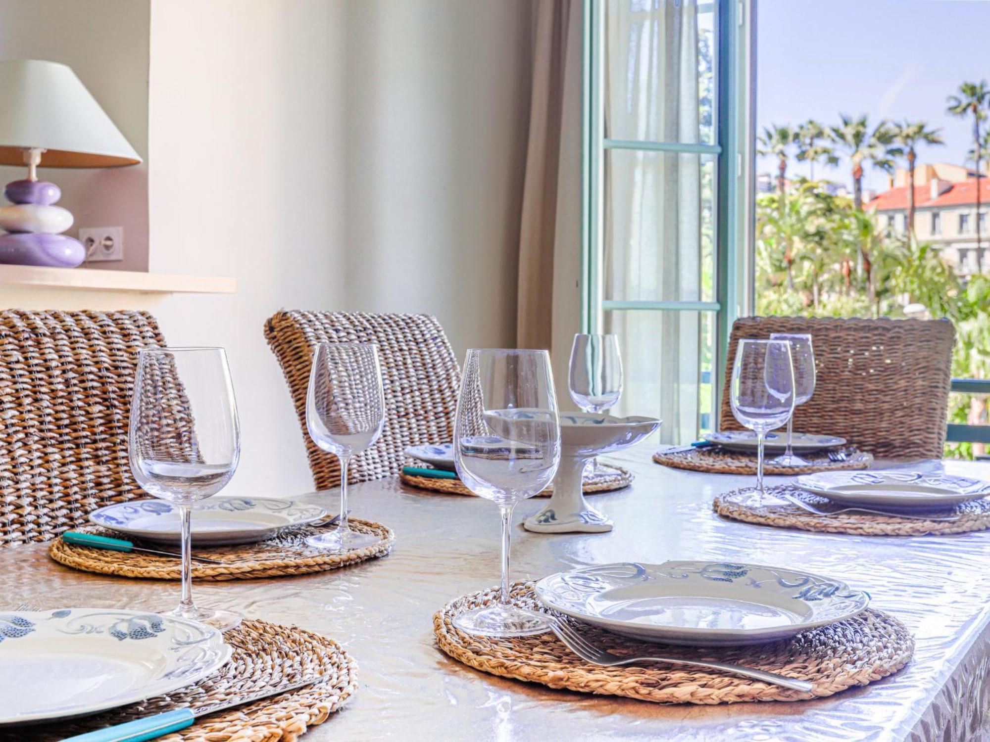 Le Victor Hugo By Interhome Nice