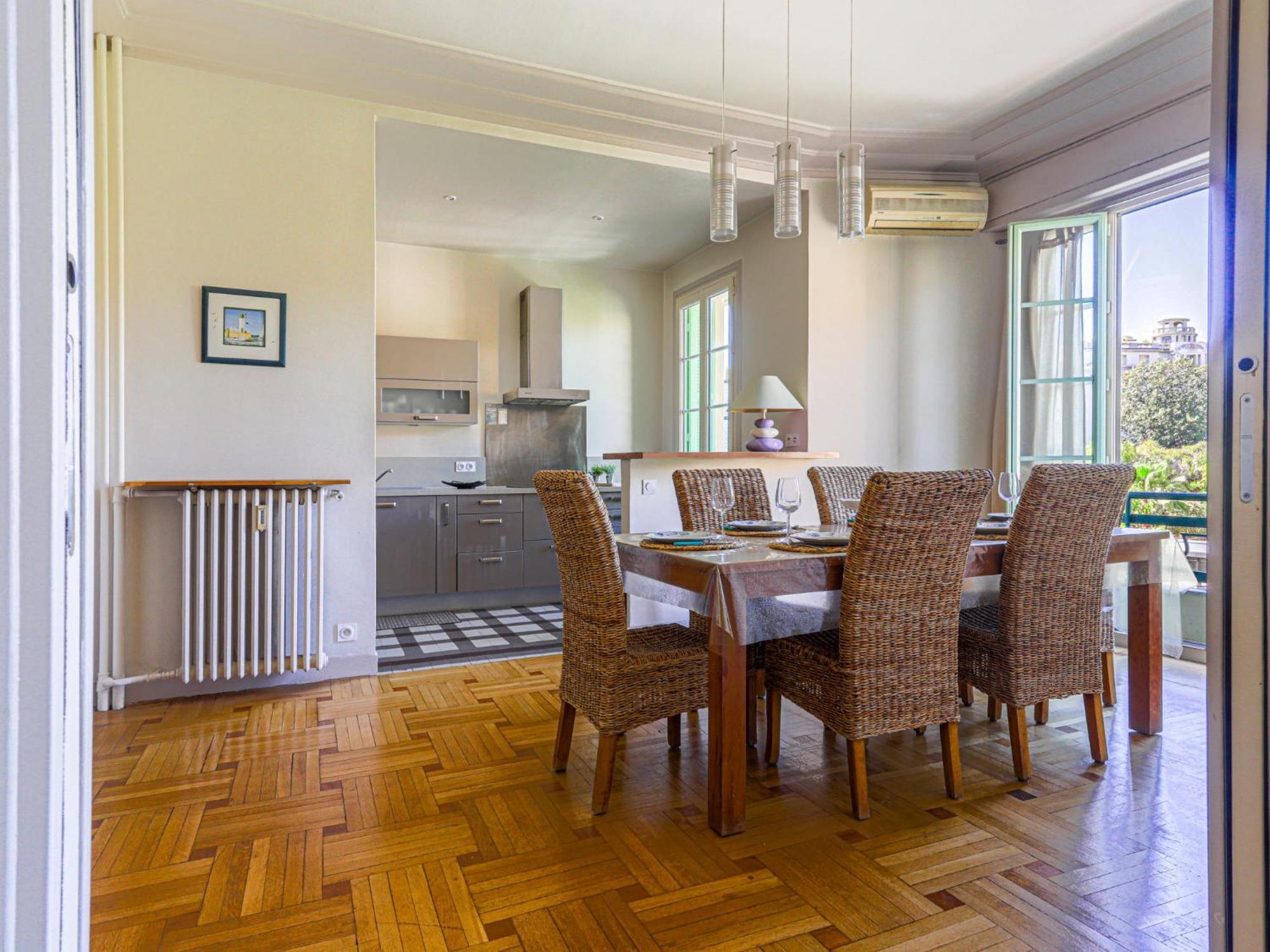 Le Victor Hugo By Interhome Apartment