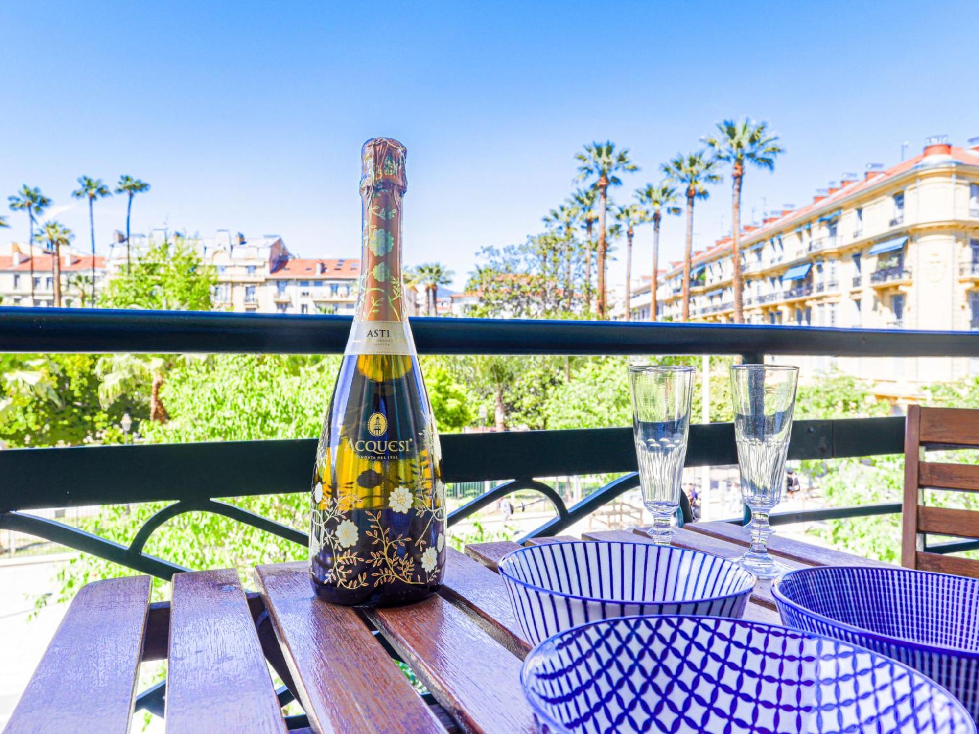 Le Victor Hugo By Interhome Apartment