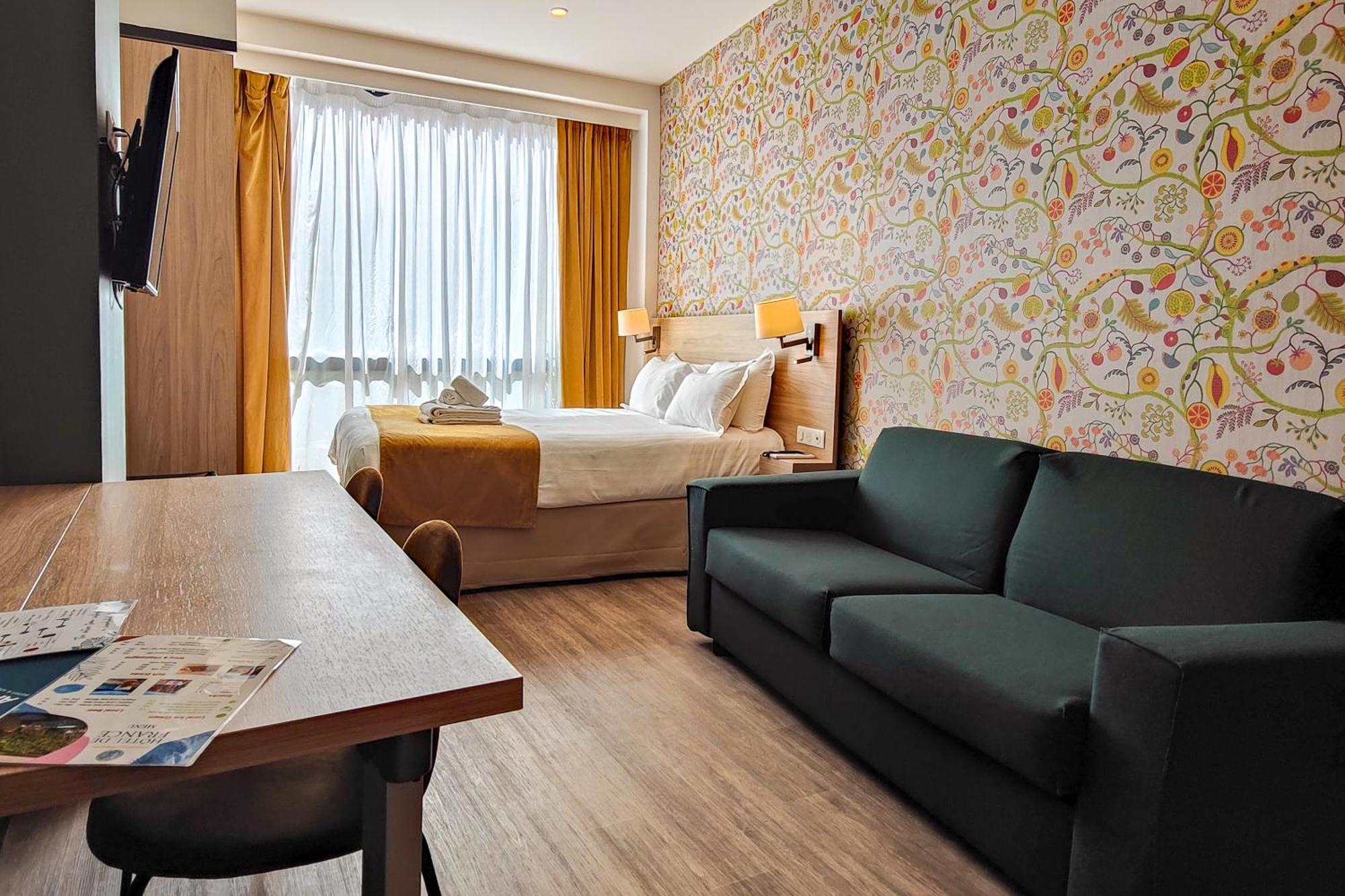 Hotel De France, Un Ammi Nice