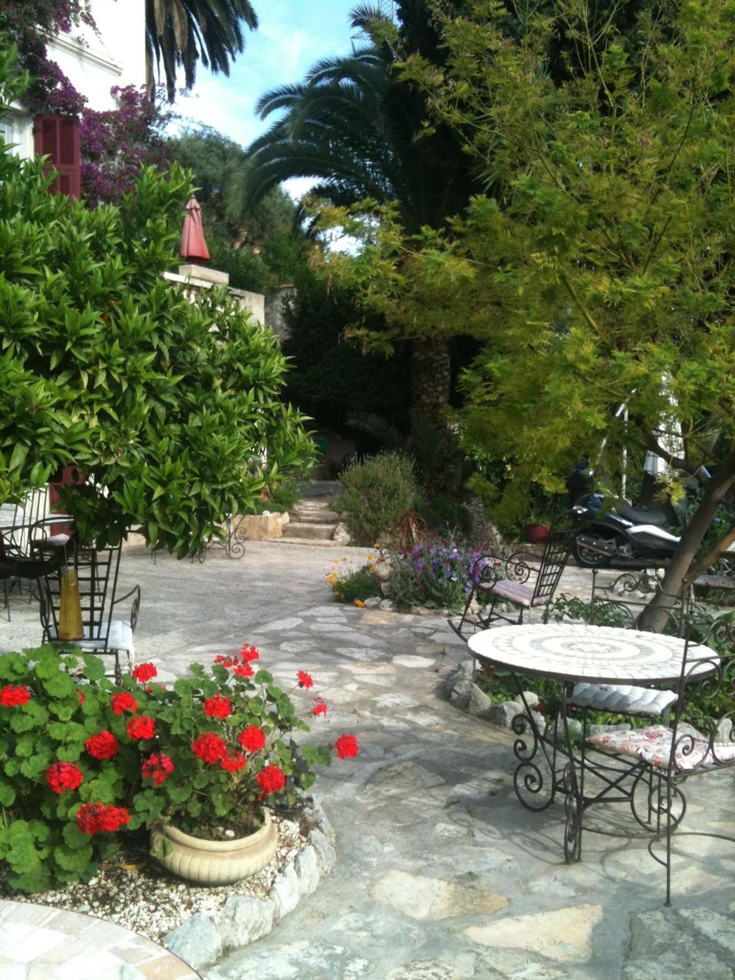 Bed & Breakfast Castel Enchante Nice