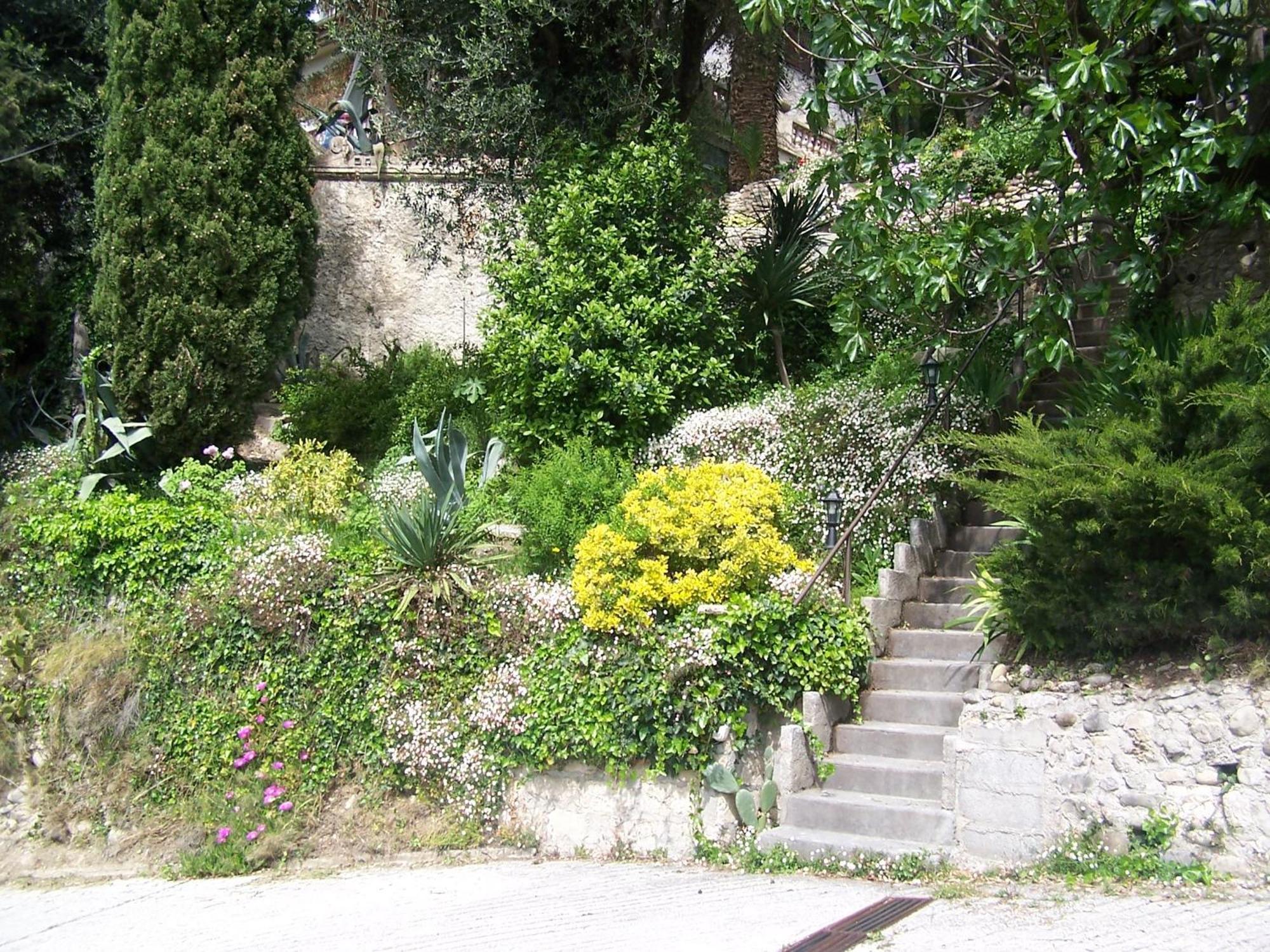 Castel Enchante Nice