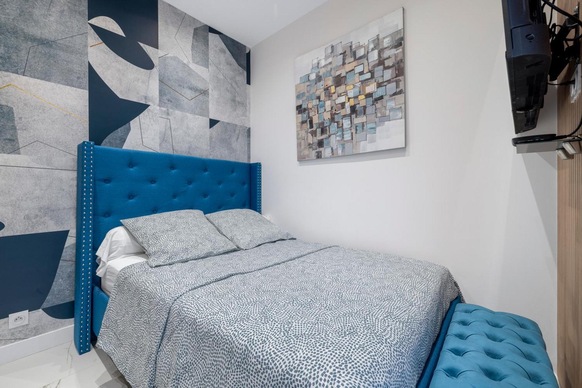 Apartment Renting - 5france - Luxe & Comfort Seafront Massena Nice