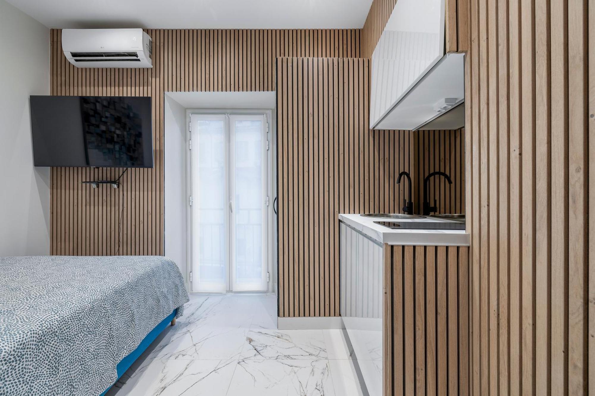 Renting - 5france - Luxe & Comfort Seafront Massena Nice