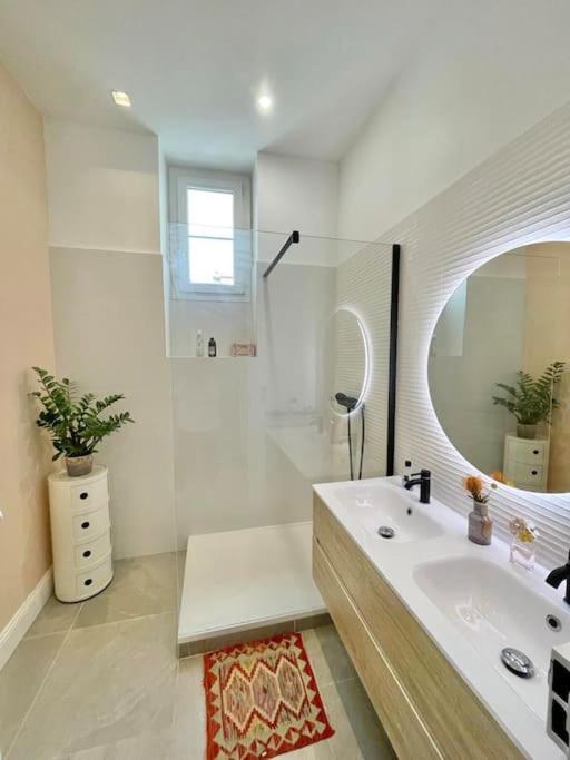 Palais Massenet -exceptionnel 50m De La Apartment