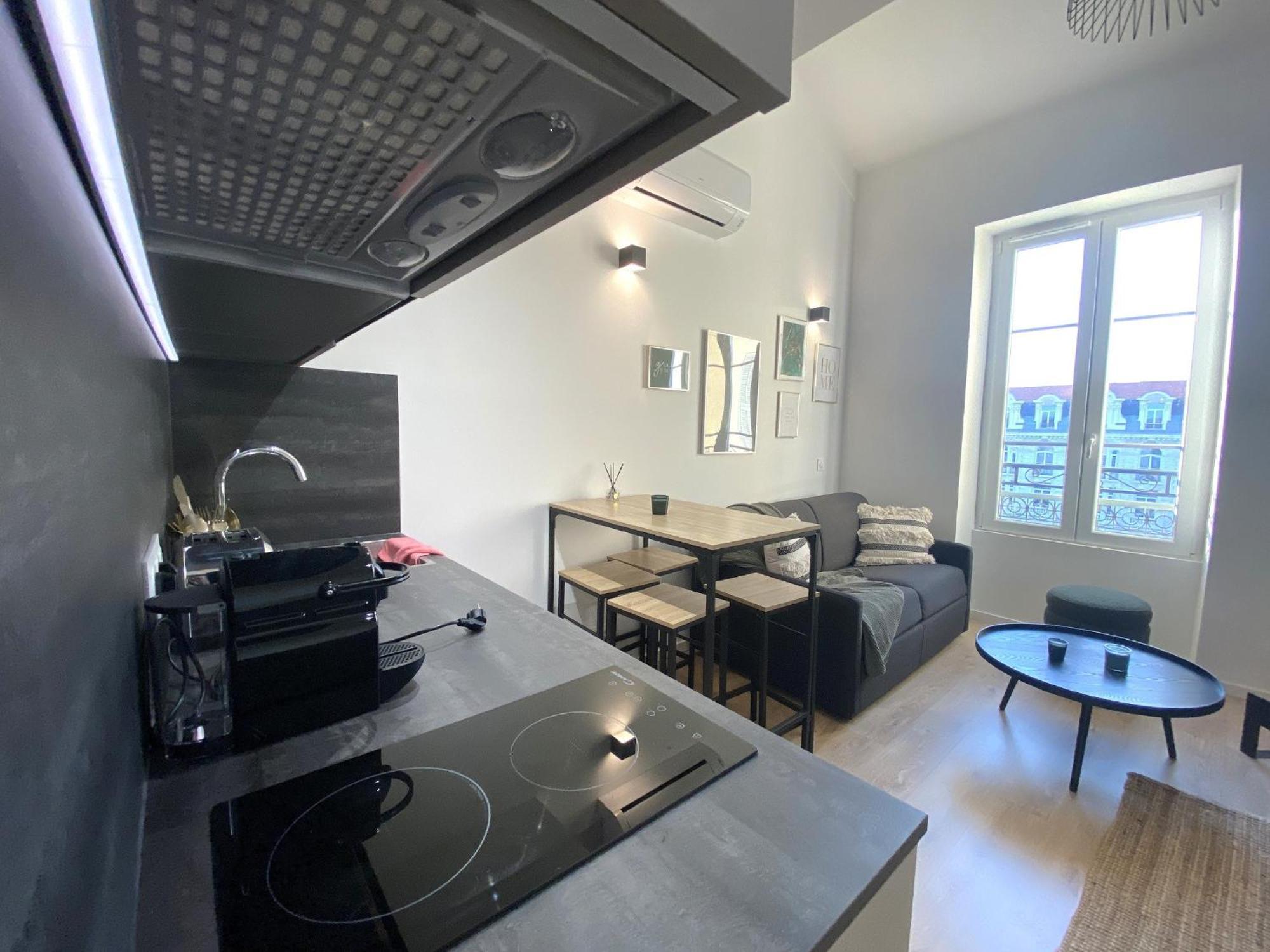 Appartement Hypercentre Lamartine 513 Nice