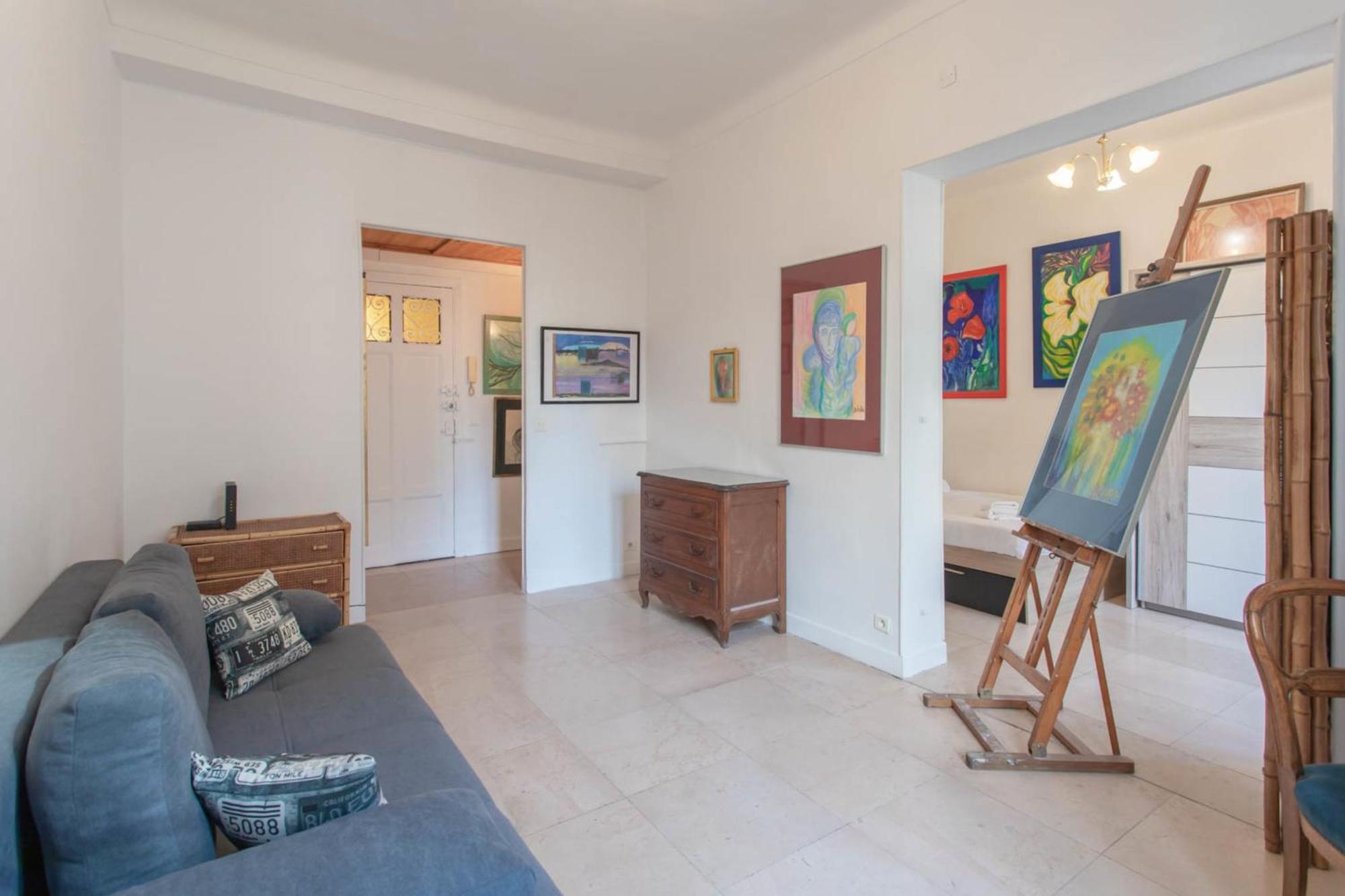 Apartment La Porte Bleue Furnished Flat