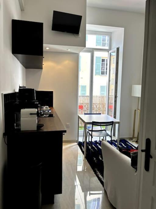 Vue Sur Le Port Lympia Charmant Studio Apartment Nice